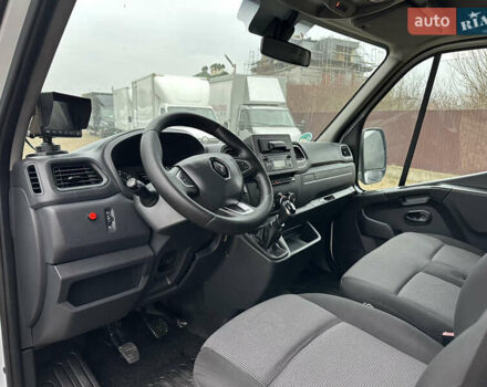 Білий Рено Мастєр, об'ємом двигуна 2.3 л та пробігом 216 тис. км за 25300 $, фото 15 на Automoto.ua