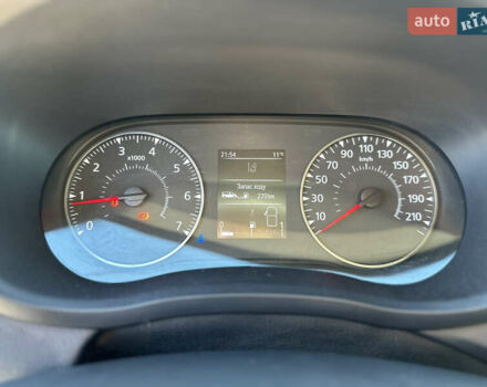 Белый Рено Мастер, объемом двигателя 2.3 л и пробегом 226 тыс. км за 19600 $, фото 20 на Automoto.ua