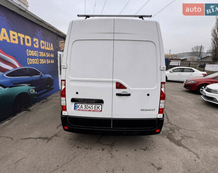 Белый Рено Мастер, объемом двигателя 2.3 л и пробегом 75 тыс. км за 23500 $, фото 5 на Automoto.ua