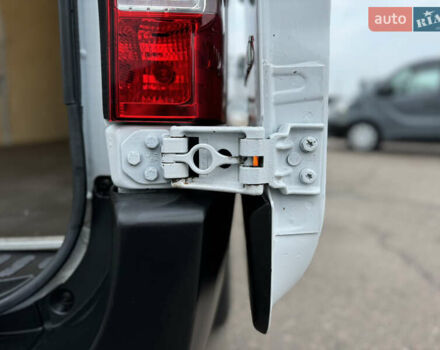 Белый Рено Мастер, объемом двигателя 2.3 л и пробегом 174 тыс. км за 21500 $, фото 33 на Automoto.ua