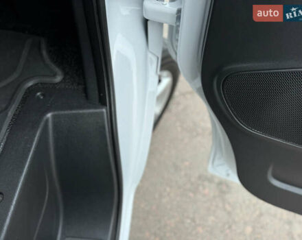 Белый Рено Мастер, объемом двигателя 2.3 л и пробегом 174 тыс. км за 21500 $, фото 57 на Automoto.ua