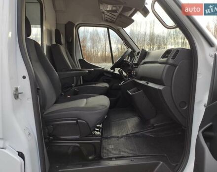 Білий Рено Мастєр, об'ємом двигуна 2.3 л та пробігом 180 тис. км за 17500 $, фото 22 на Automoto.ua