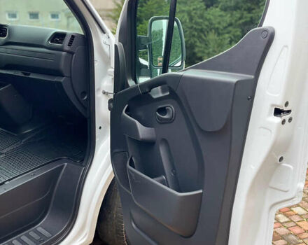 Білий Рено Мастєр, об'ємом двигуна 0 л та пробігом 206 тис. км за 19700 $, фото 21 на Automoto.ua