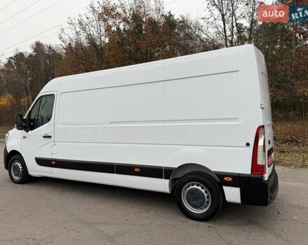 Белый Рено Мастер, объемом двигателя 2.3 л и пробегом 224 тыс. км за 18350 $, фото 3 на Automoto.ua
