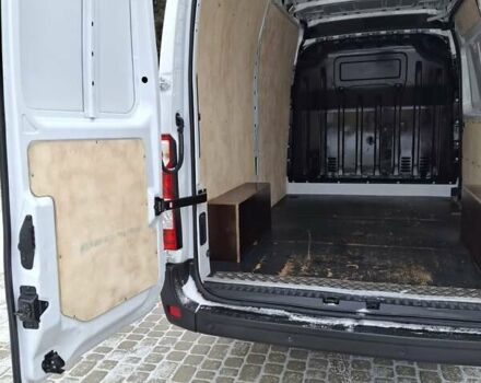 Белый Рено Мастер, объемом двигателя 2.3 л и пробегом 276 тыс. км за 17800 $, фото 30 на Automoto.ua