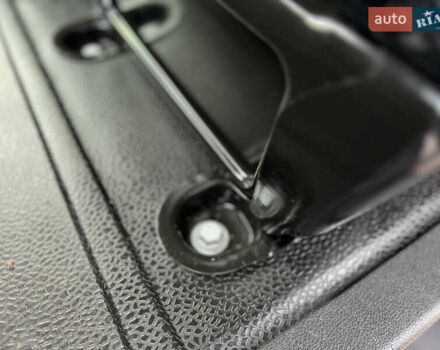 Белый Рено Мастер, объемом двигателя 2.3 л и пробегом 209 тыс. км за 21000 $, фото 45 на Automoto.ua