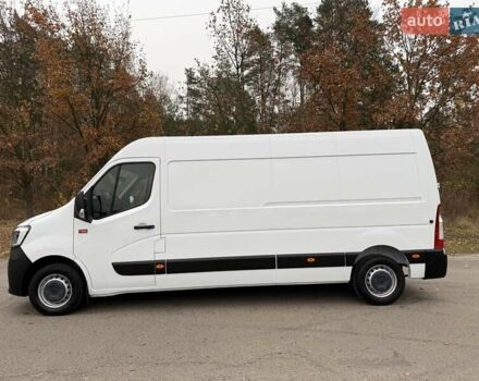 Белый Рено Мастер, объемом двигателя 2.3 л и пробегом 224 тыс. км за 18350 $, фото 2 на Automoto.ua