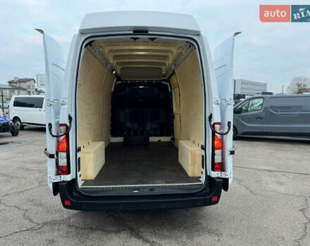 Белый Рено Мастер, объемом двигателя 2.3 л и пробегом 174 тыс. км за 21500 $, фото 30 на Automoto.ua