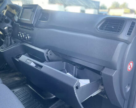 Белый Рено Мастер, объемом двигателя 2.3 л и пробегом 135 тыс. км за 20600 $, фото 21 на Automoto.ua