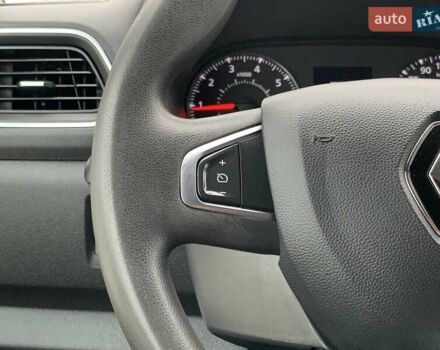 Белый Рено Мастер, объемом двигателя 2.3 л и пробегом 209 тыс. км за 19999 $, фото 39 на Automoto.ua