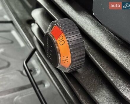 Белый Рено Мастер, объемом двигателя 2.3 л и пробегом 224 тыс. км за 18350 $, фото 13 на Automoto.ua