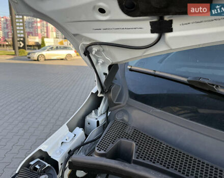 Білий Рено Мастєр, об'ємом двигуна 2.3 л та пробігом 187 тис. км за 21900 $, фото 64 на Automoto.ua