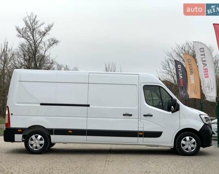 Белый Рено Мастер, объемом двигателя 2.3 л и пробегом 209 тыс. км за 19999 $, фото 22 на Automoto.ua