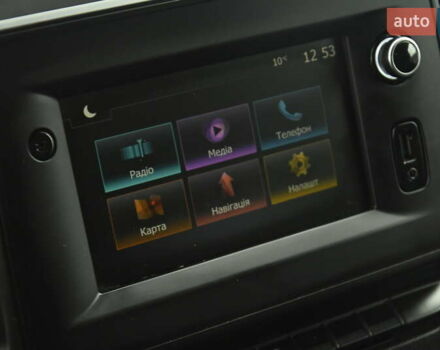 Белый Рено Мастер, объемом двигателя 2.3 л и пробегом 217 тыс. км за 19999 $, фото 26 на Automoto.ua