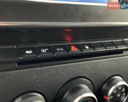 Белый Рено Мастер, объемом двигателя 2.3 л и пробегом 209 тыс. км за 19999 $, фото 48 на Automoto.ua