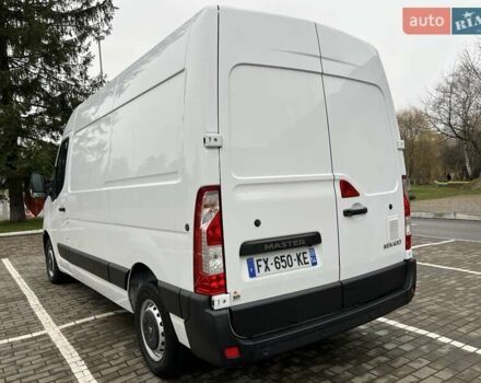 Белый Рено Мастер, объемом двигателя 2.3 л и пробегом 235 тыс. км за 18799 $, фото 8 на Automoto.ua