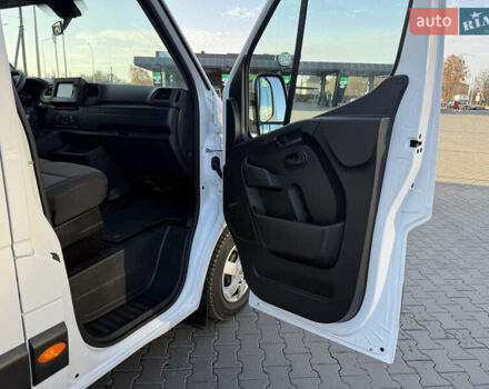 Білий Рено Мастєр, об'ємом двигуна 2.3 л та пробігом 187 тис. км за 21900 $, фото 47 на Automoto.ua