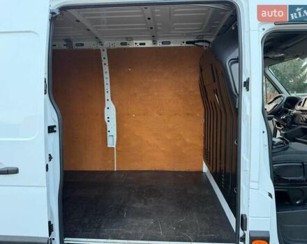 Белый Рено Мастер, объемом двигателя 2.3 л и пробегом 176 тыс. км за 21300 $, фото 30 на Automoto.ua