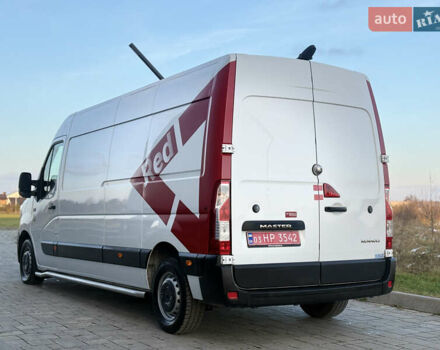 Белый Рено Мастер, объемом двигателя 2.3 л и пробегом 230 тыс. км за 19950 $, фото 14 на Automoto.ua