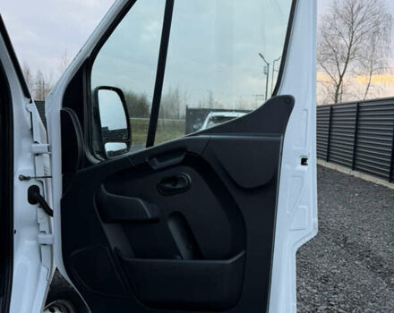 Белый Рено Мастер, объемом двигателя 2.3 л и пробегом 320 тыс. км за 24500 $, фото 36 на Automoto.ua