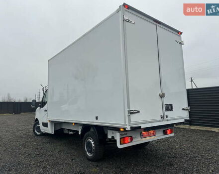 Белый Рено Мастер, объемом двигателя 2.3 л и пробегом 36 тыс. км за 25600 $, фото 5 на Automoto.ua