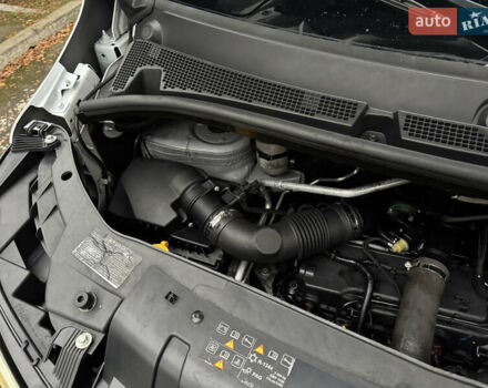 Белый Рено Мастер, объемом двигателя 2.3 л и пробегом 66 тыс. км за 25500 $, фото 59 на Automoto.ua