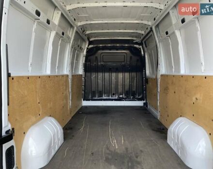 Белый Рено Мастер, объемом двигателя 2.3 л и пробегом 138 тыс. км за 18850 $, фото 26 на Automoto.ua