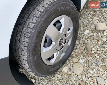 Білий Рено Мастєр, об'ємом двигуна 2.3 л та пробігом 245 тис. км за 17750 $, фото 28 на Automoto.ua