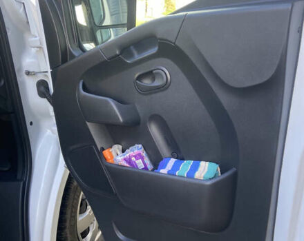 Белый Рено Мастер, объемом двигателя 2.3 л и пробегом 150 тыс. км за 21700 $, фото 28 на Automoto.ua