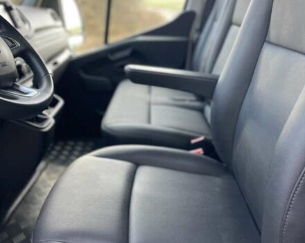 Белый Рено Мастер, объемом двигателя 2.3 л и пробегом 180 тыс. км за 22000 $, фото 48 на Automoto.ua