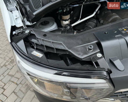 Білий Рено Мастєр, об'ємом двигуна 0 л та пробігом 266 тис. км за 21300 $, фото 88 на Automoto.ua