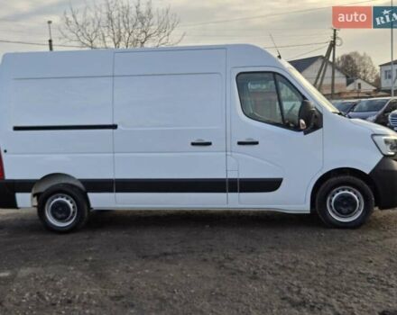 Белый Рено Мастер, объемом двигателя 2.3 л и пробегом 179 тыс. км за 18900 $, фото 5 на Automoto.ua