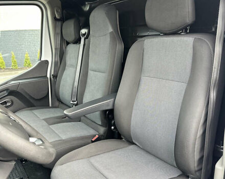 Белый Рено Мастер, объемом двигателя 2.3 л и пробегом 240 тыс. км за 18500 $, фото 50 на Automoto.ua