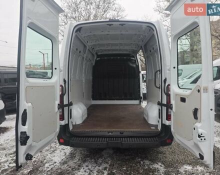 Білий Рено Мастєр, об'ємом двигуна 2.3 л та пробігом 215 тис. км за 20300 $, фото 41 на Automoto.ua