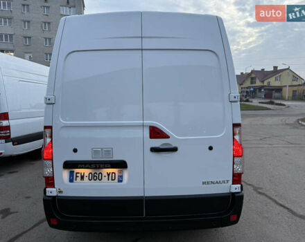 Белый Рено Мастер, объемом двигателя 0 л и пробегом 252 тыс. км за 18800 $, фото 8 на Automoto.ua