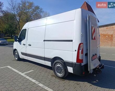 Белый Рено Мастер, объемом двигателя 2.3 л и пробегом 245 тыс. км за 18750 $, фото 30 на Automoto.ua