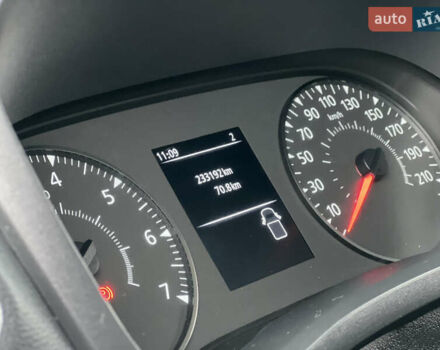 Белый Рено Мастер, объемом двигателя 2.3 л и пробегом 233 тыс. км за 17900 $, фото 92 на Automoto.ua