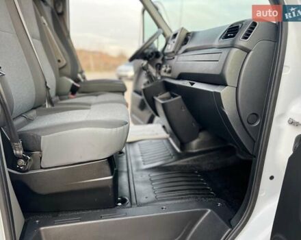 Белый Рено Мастер, объемом двигателя 2.3 л и пробегом 164 тыс. км за 19950 $, фото 30 на Automoto.ua