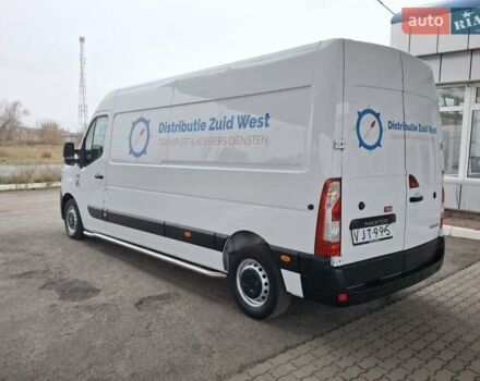 Белый Рено Мастер, объемом двигателя 2.3 л и пробегом 241 тыс. км за 19800 $, фото 2 на Automoto.ua