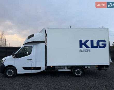 Белый Рено Мастер, объемом двигателя 2.3 л и пробегом 320 тыс. км за 24500 $, фото 4 на Automoto.ua