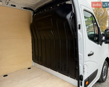 Білий Рено Мастєр, об'ємом двигуна 0 л та пробігом 266 тис. км за 21300 $, фото 76 на Automoto.ua