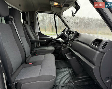 Білий Рено Мастєр, об'ємом двигуна 2.3 л та пробігом 98 тис. км за 27300 $, фото 53 на Automoto.ua