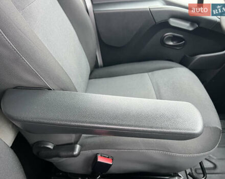 Білий Рено Мастєр, об'ємом двигуна 0 л та пробігом 204 тис. км за 17350 $, фото 37 на Automoto.ua