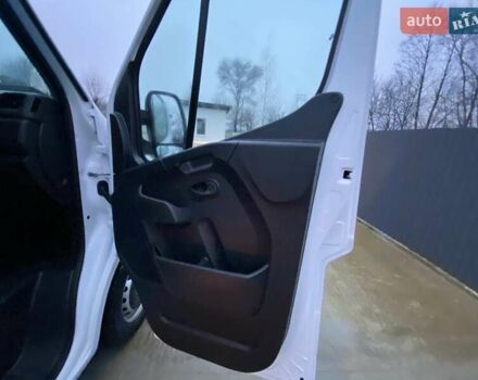 Білий Рено Мастєр, об'ємом двигуна 2.3 л та пробігом 181 тис. км за 21897 $, фото 47 на Automoto.ua