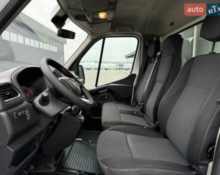 Білий Рено Мастєр, об'ємом двигуна 2.3 л та пробігом 98 тис. км за 27300 $, фото 42 на Automoto.ua