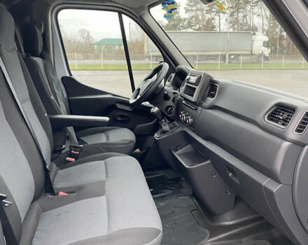 Белый Рено Мастер, объемом двигателя 2.3 л и пробегом 200 тыс. км за 18450 $, фото 22 на Automoto.ua