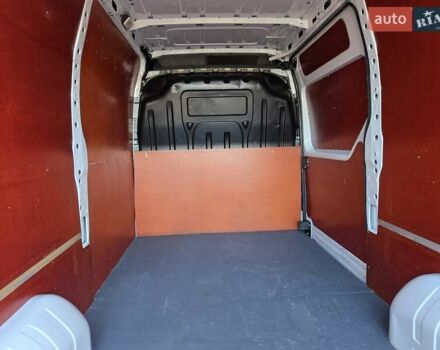 Белый Рено Мастер, объемом двигателя 2.3 л и пробегом 179 тыс. км за 18900 $, фото 32 на Automoto.ua