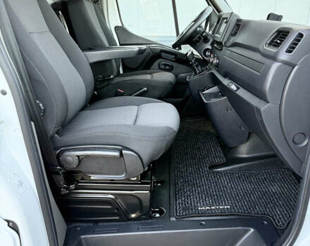 Белый Рено Мастер, объемом двигателя 2.3 л и пробегом 230 тыс. км за 19950 $, фото 33 на Automoto.ua