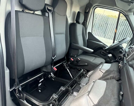 Білий Рено Мастєр, об'ємом двигуна 2.3 л та пробігом 189 тис. км за 18555 $, фото 22 на Automoto.ua