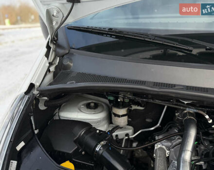 Белый Рено Мастер, объемом двигателя 2.3 л и пробегом 189 тыс. км за 28300 $, фото 40 на Automoto.ua